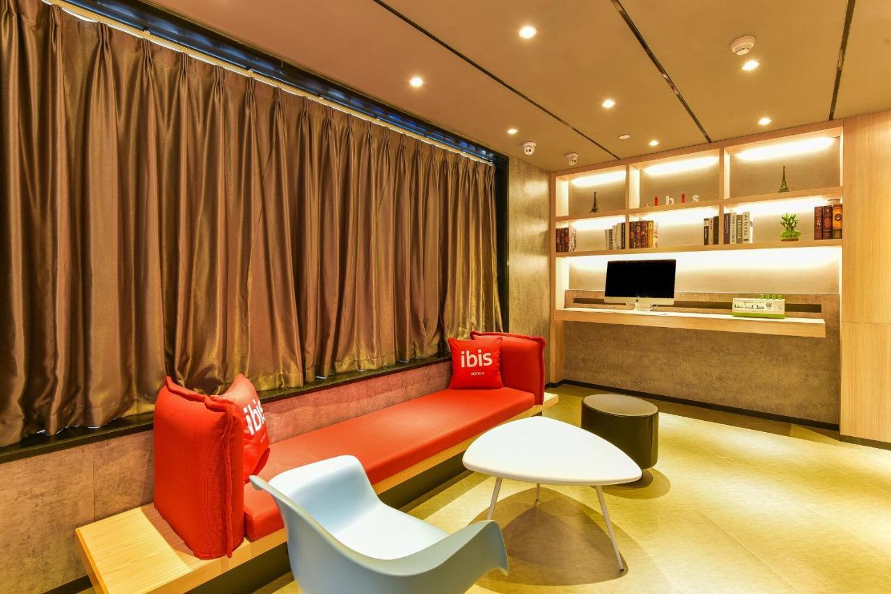 Ibis Hotel Guilin Railway Station Екстер'єр фото